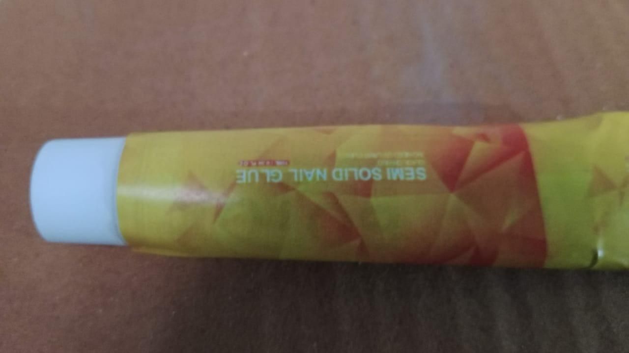 Quick Dry Nail Glue Pack of 2